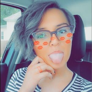 Meet your Posher, Jackie